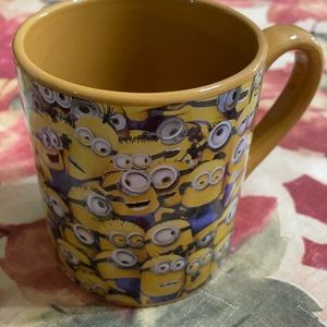 Minions coffee cup size 4 inches